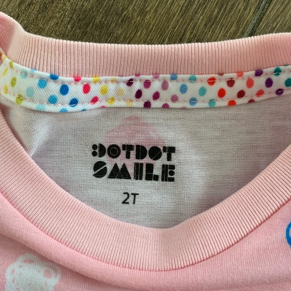 NWT Dot Dot Smile  Artist Collaboration T-Shirt with Artist, Pink, Size 2T - Picture 3 of 6